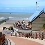 Appartement Albatros 301 With Balcony By Interhome