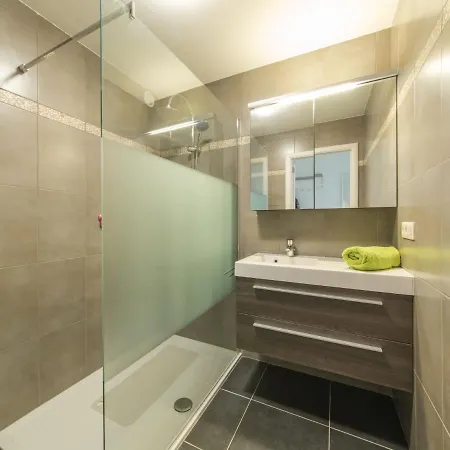 Albatros 301 With Balcony By Interhome *