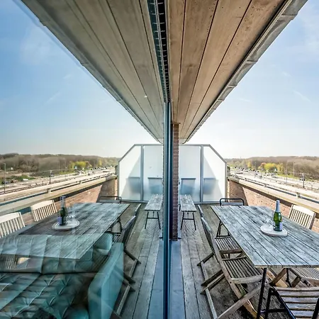 Albatros 301 With Balcony By Interhome Bredene