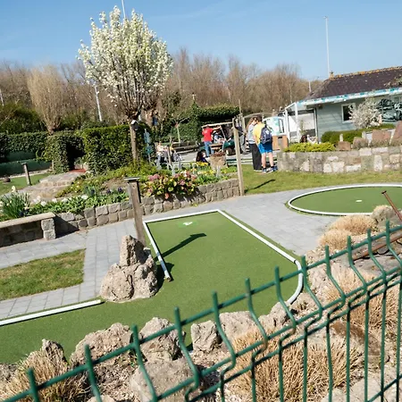 Albatros 301 With Balcony By Interhome Apartman Bredene