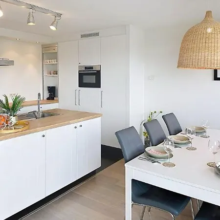 Albatros 301 With Balcony By Interhome Appartement *