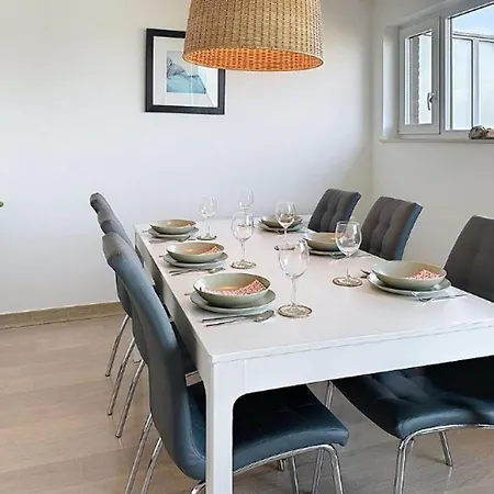 Albatros 301 With Balcony By Interhome Appartement *